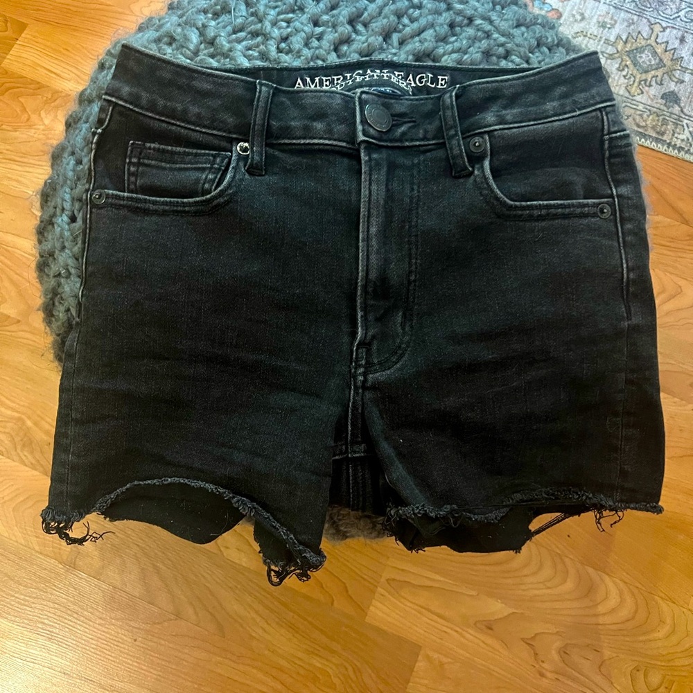 American Eagle Women’s Black Denim Shorts